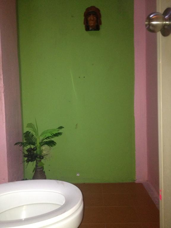 Maddy'S Hostel Ko Pha Ngan Luaran gambar