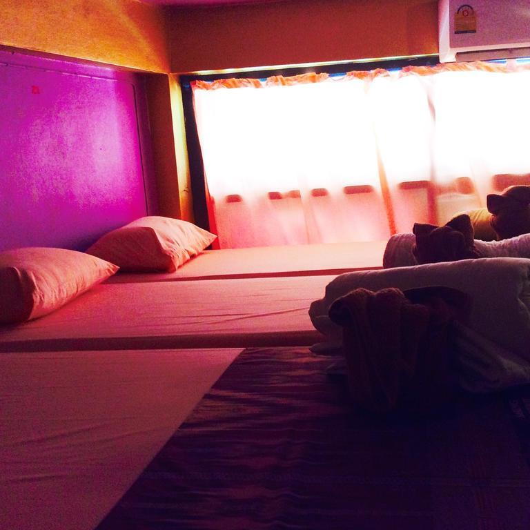Maddy'S Hostel Ko Pha Ngan Luaran gambar