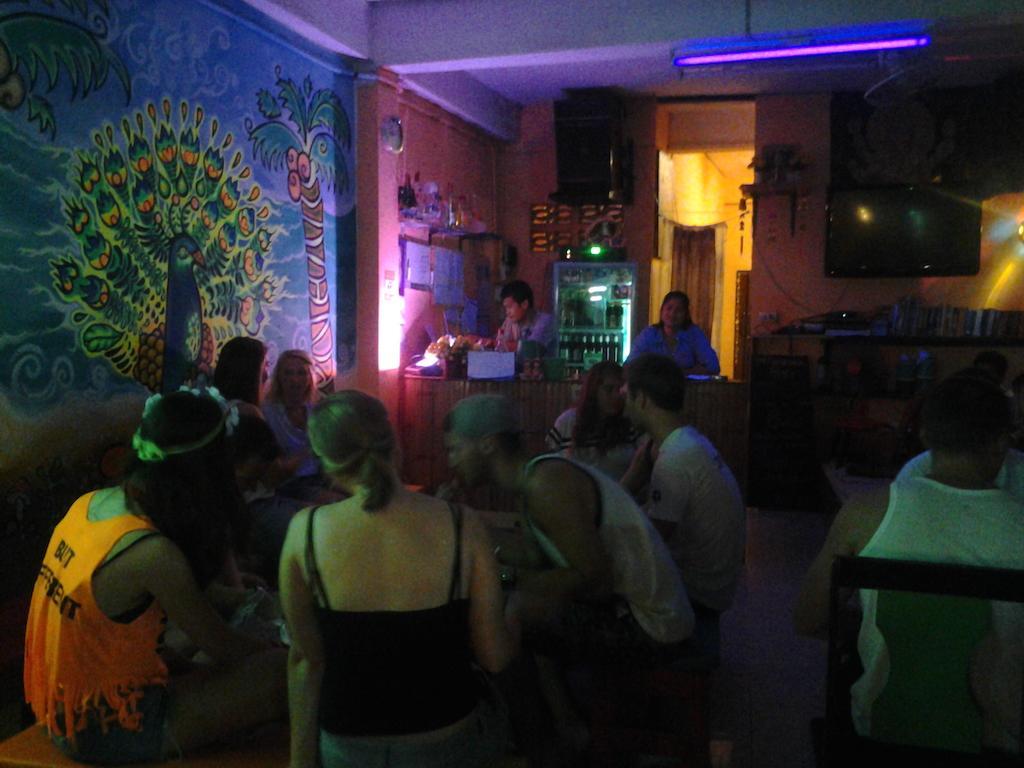 Maddy'S Hostel Ko Pha Ngan Luaran gambar