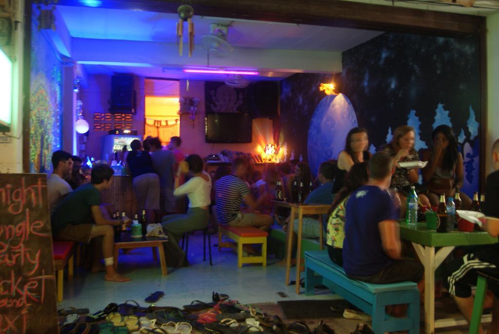 Maddy'S Hostel Ko Pha Ngan Luaran gambar