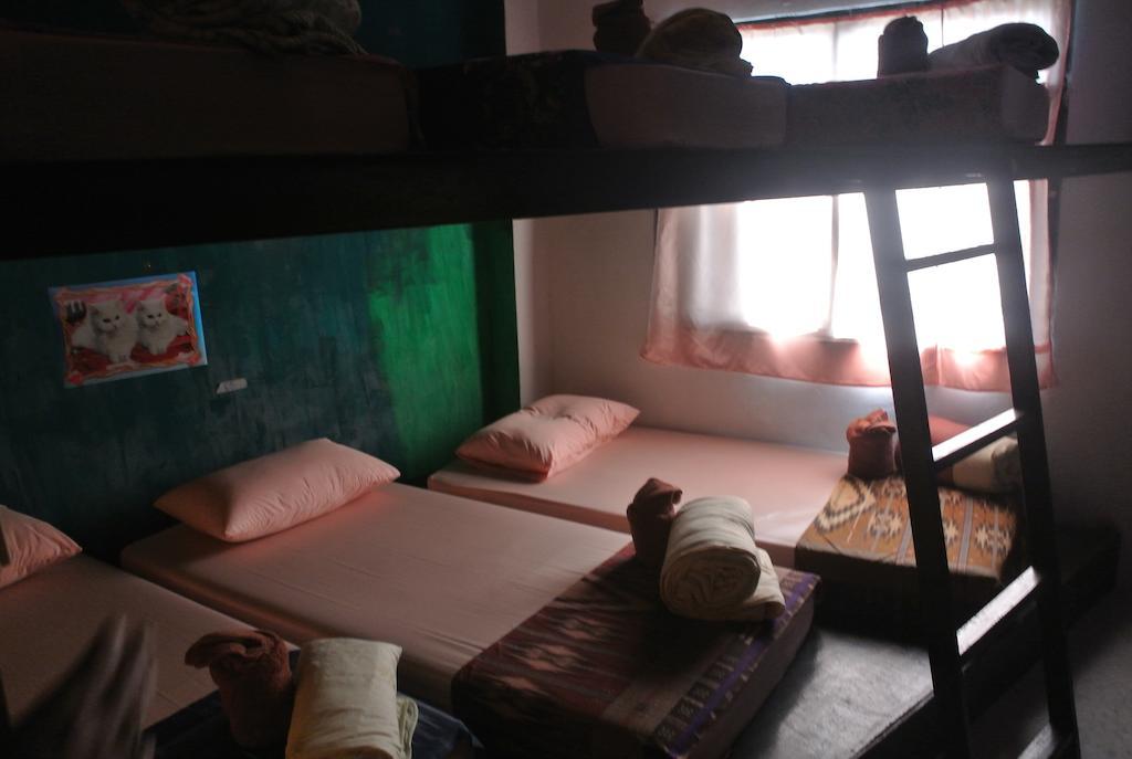 Maddy'S Hostel Ko Pha Ngan Luaran gambar