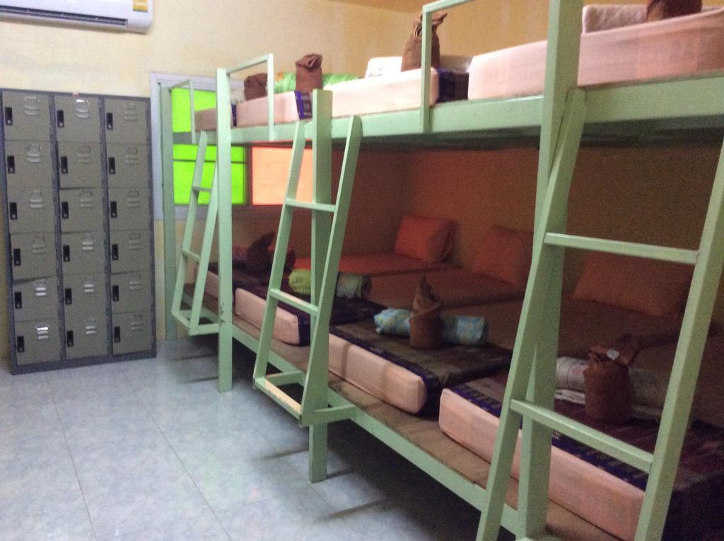 Maddy'S Hostel Ko Pha Ngan Luaran gambar