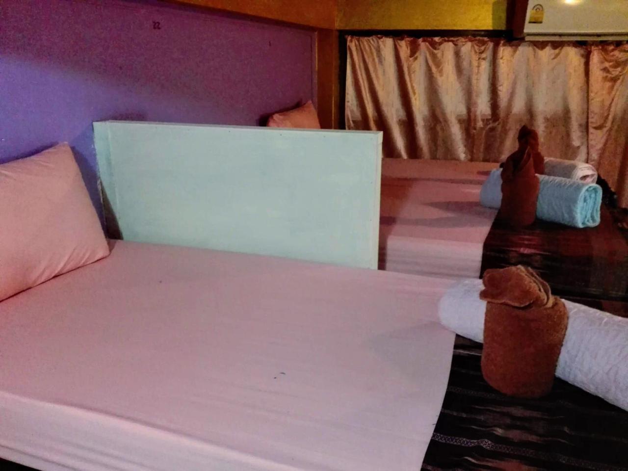 Maddy'S Hostel Ko Pha Ngan Luaran gambar