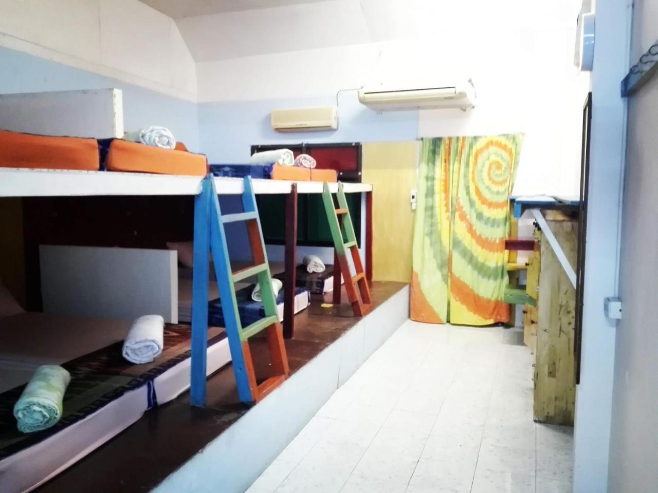 Maddy'S Hostel Ko Pha Ngan Luaran gambar